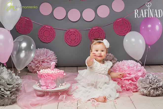 Cake Smash - Elizabeth 1